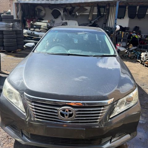 2013 Toyota Aurion