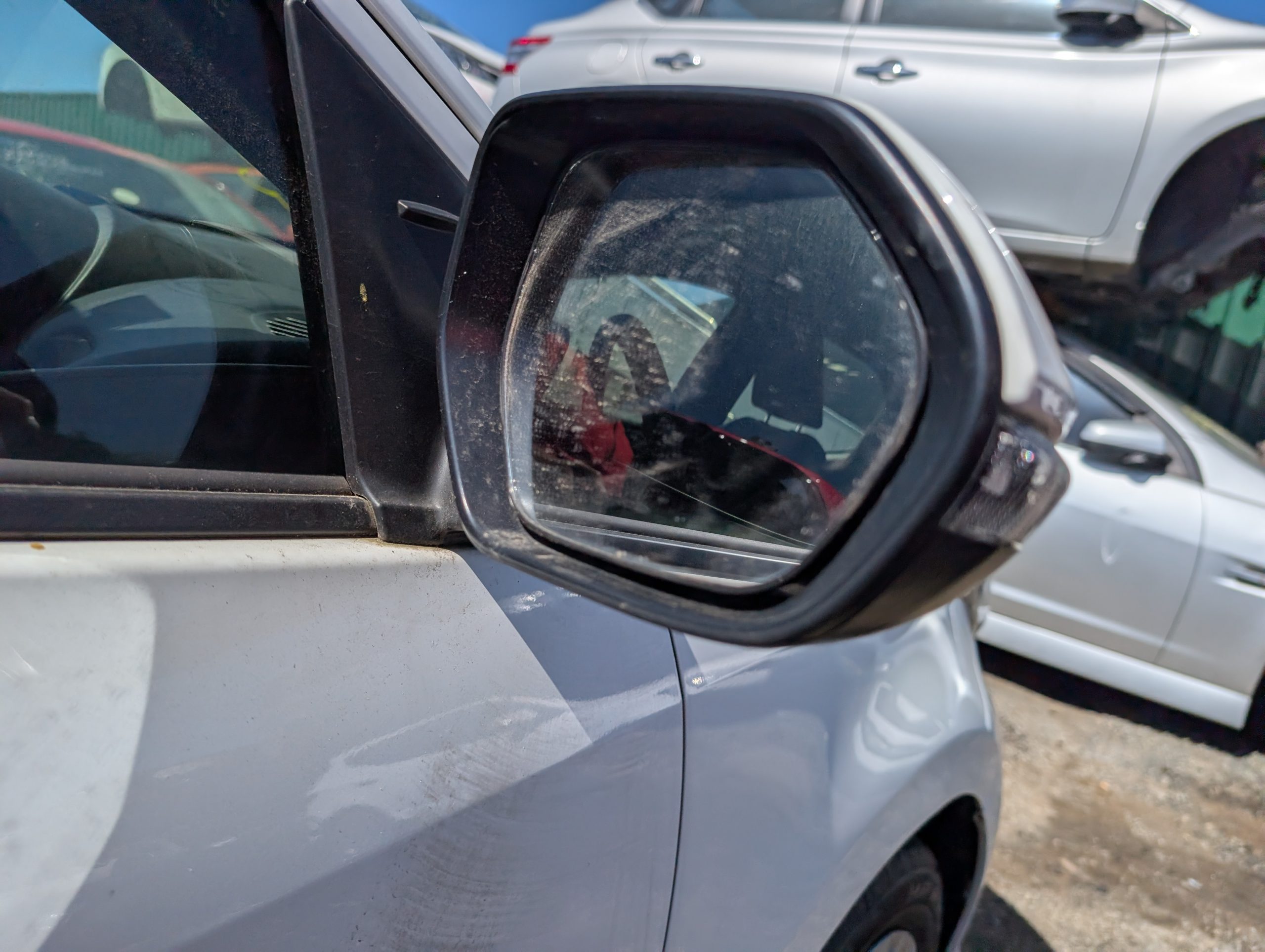 Toyota Yaris 2023 - Image 12