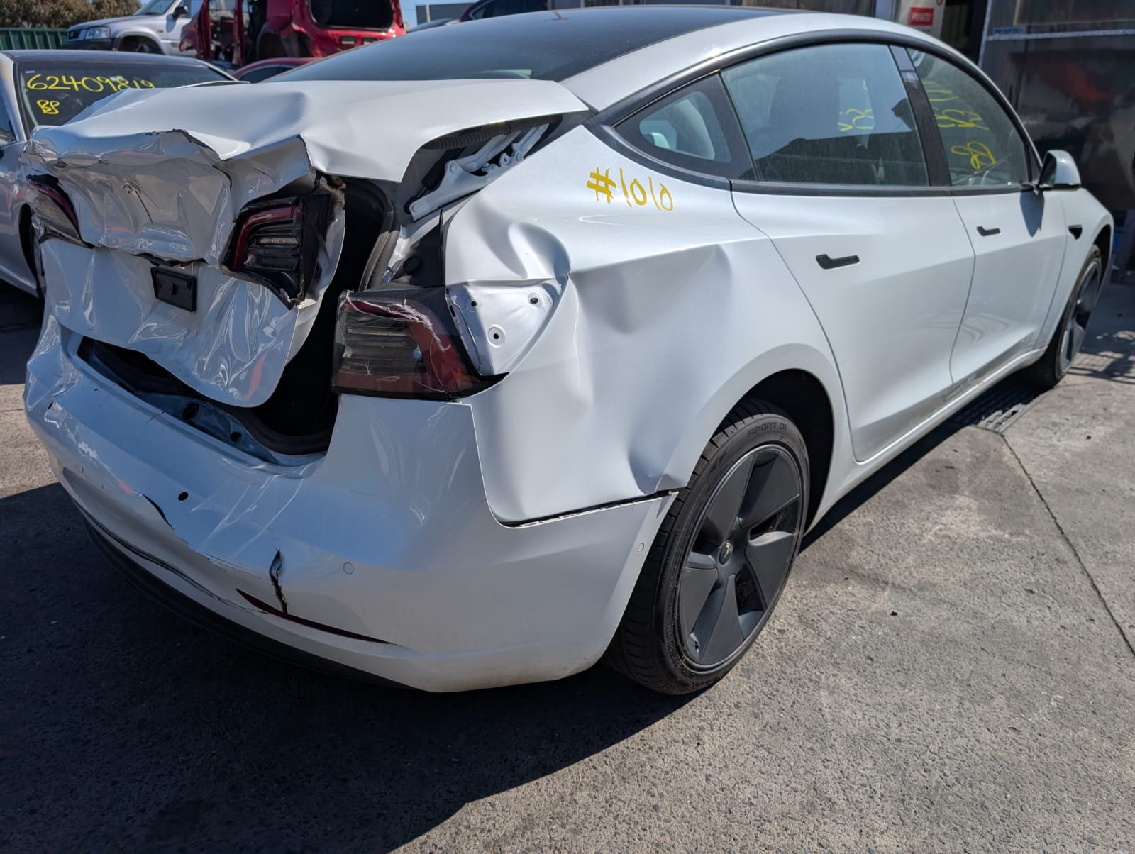 Tesla 3 2023 - Image 19