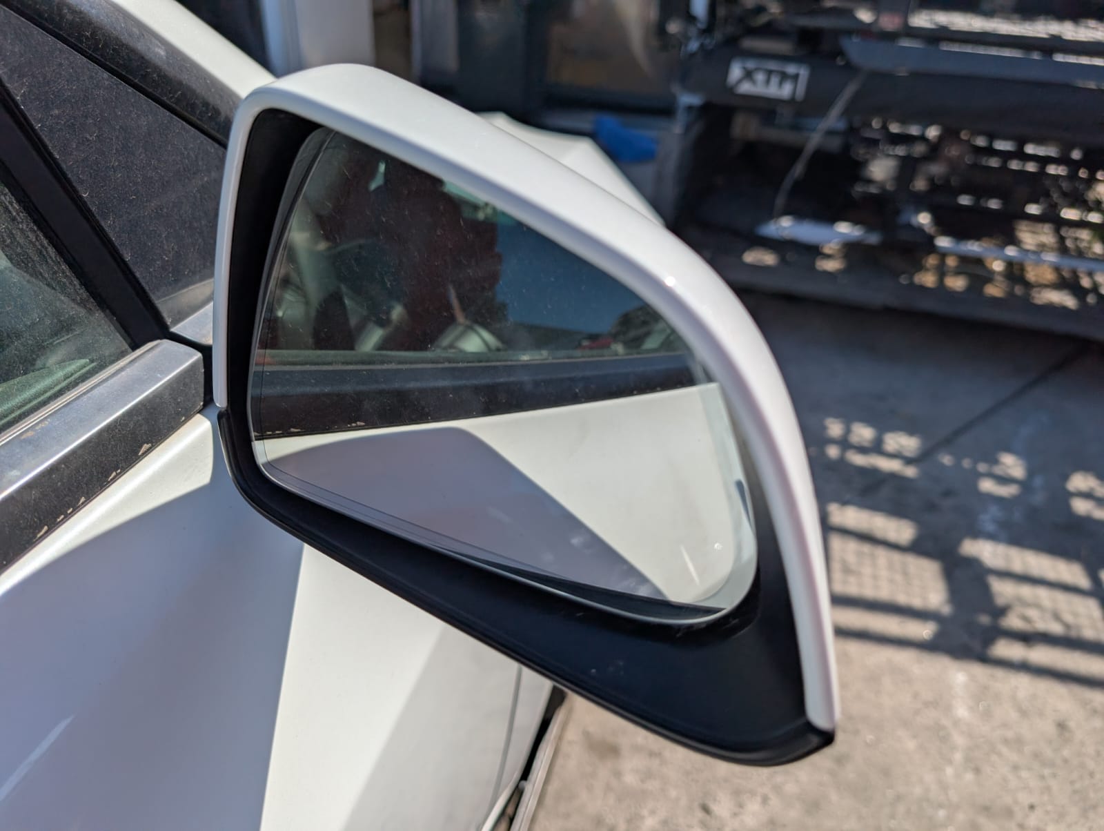 Tesla 3 2023 - Image 16