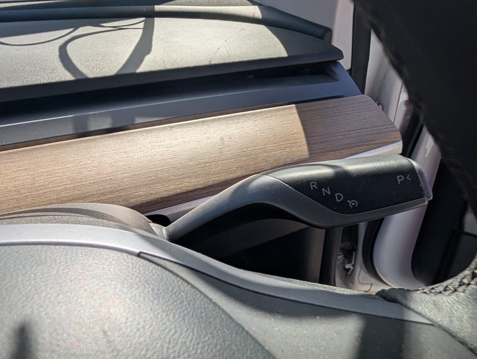 Tesla 3 2023 - Image 27