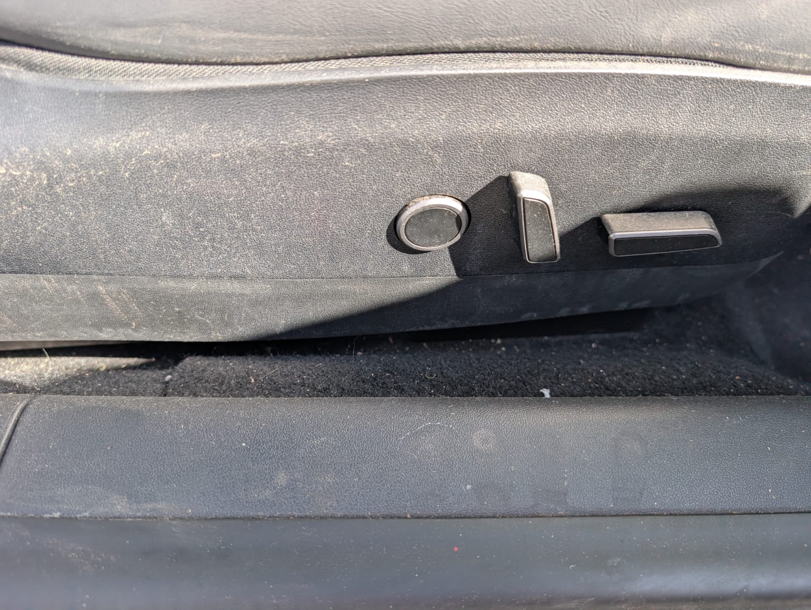 Tesla 3 2023 - Image 24
