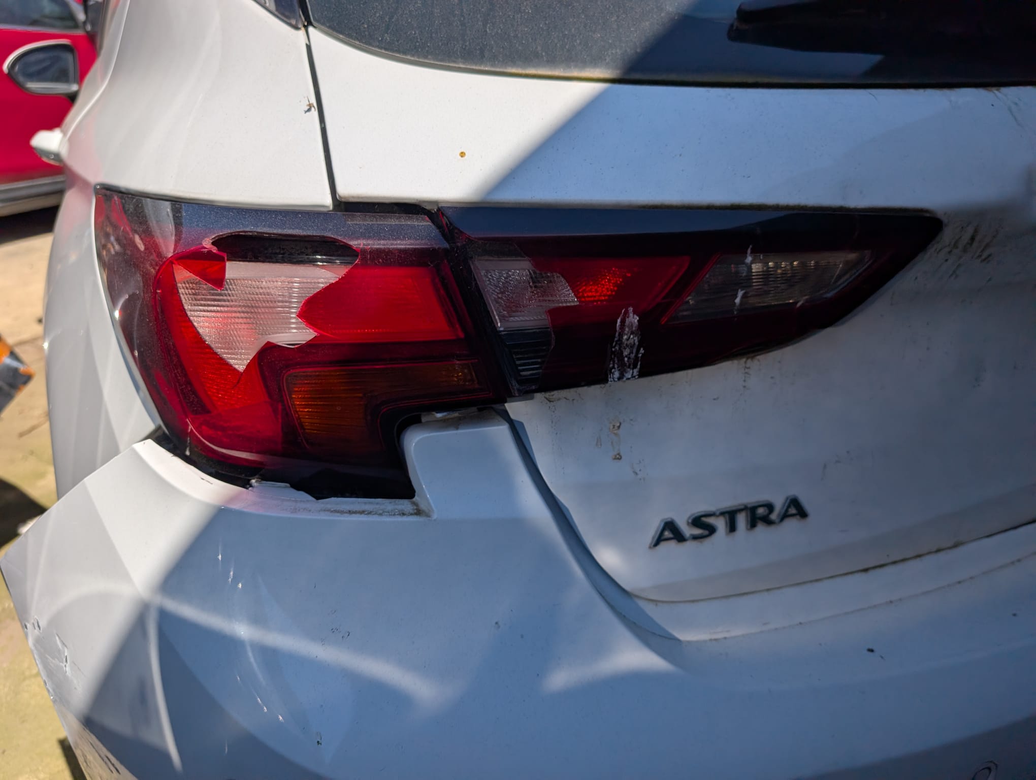 Holden Astra 2017 - Image 12