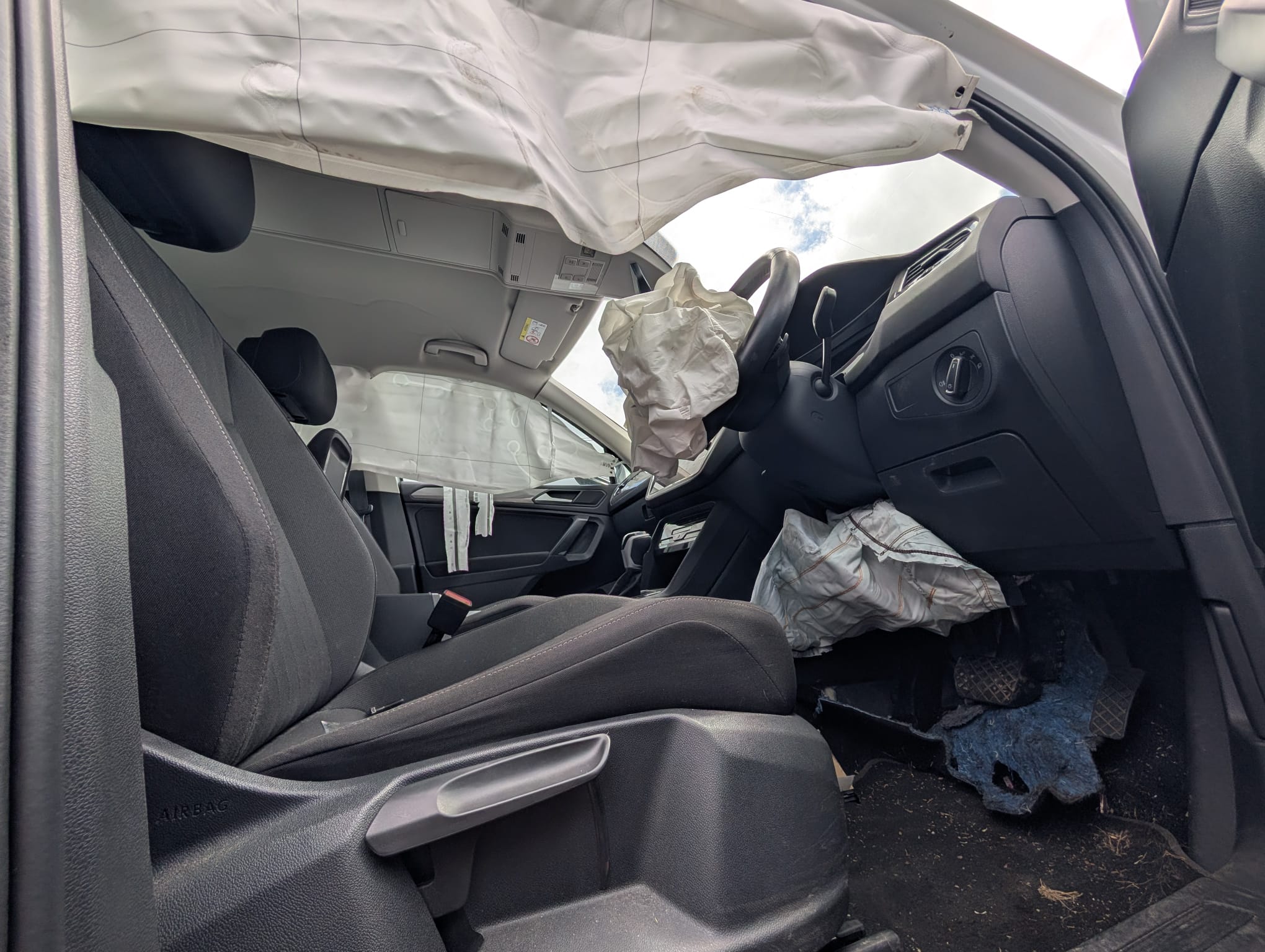 Volkswagen Tiguan 2024 - Image 11