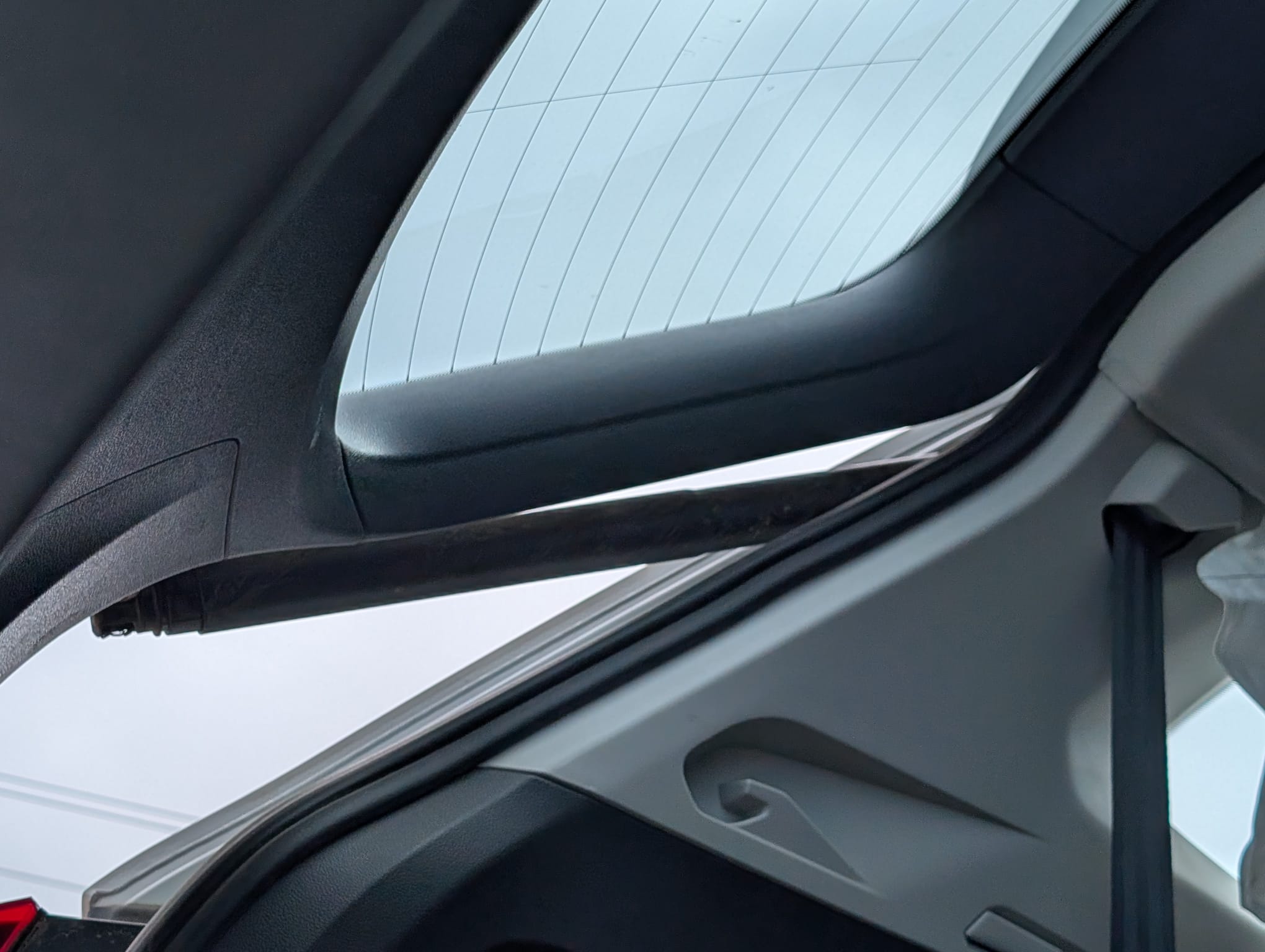 Volkswagen Tiguan 2024 - Image 6
