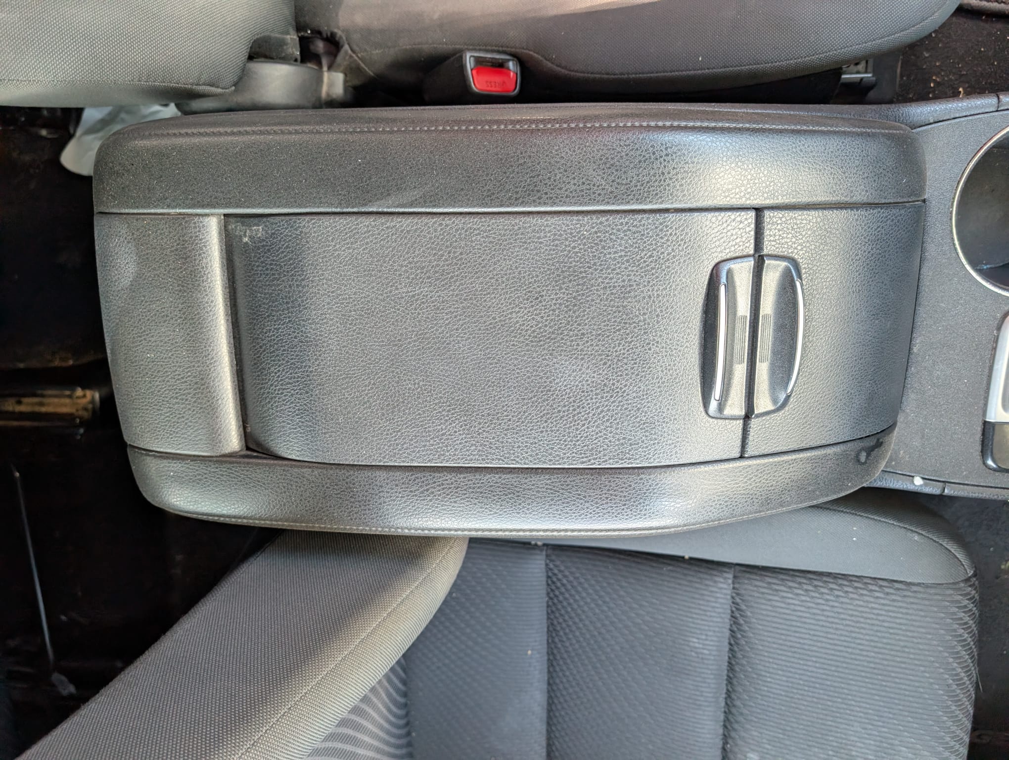 Toyota Kluger 2016 - Image 17