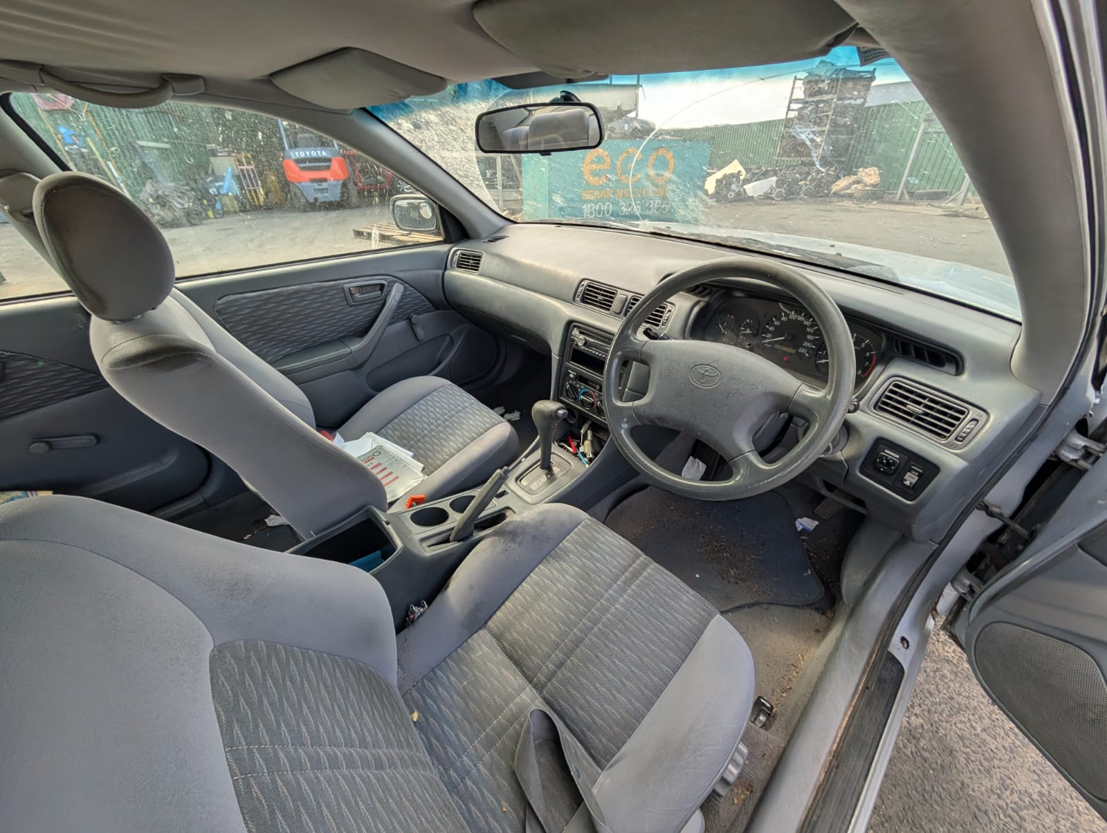 Toyota Camry 1998 - Image 10