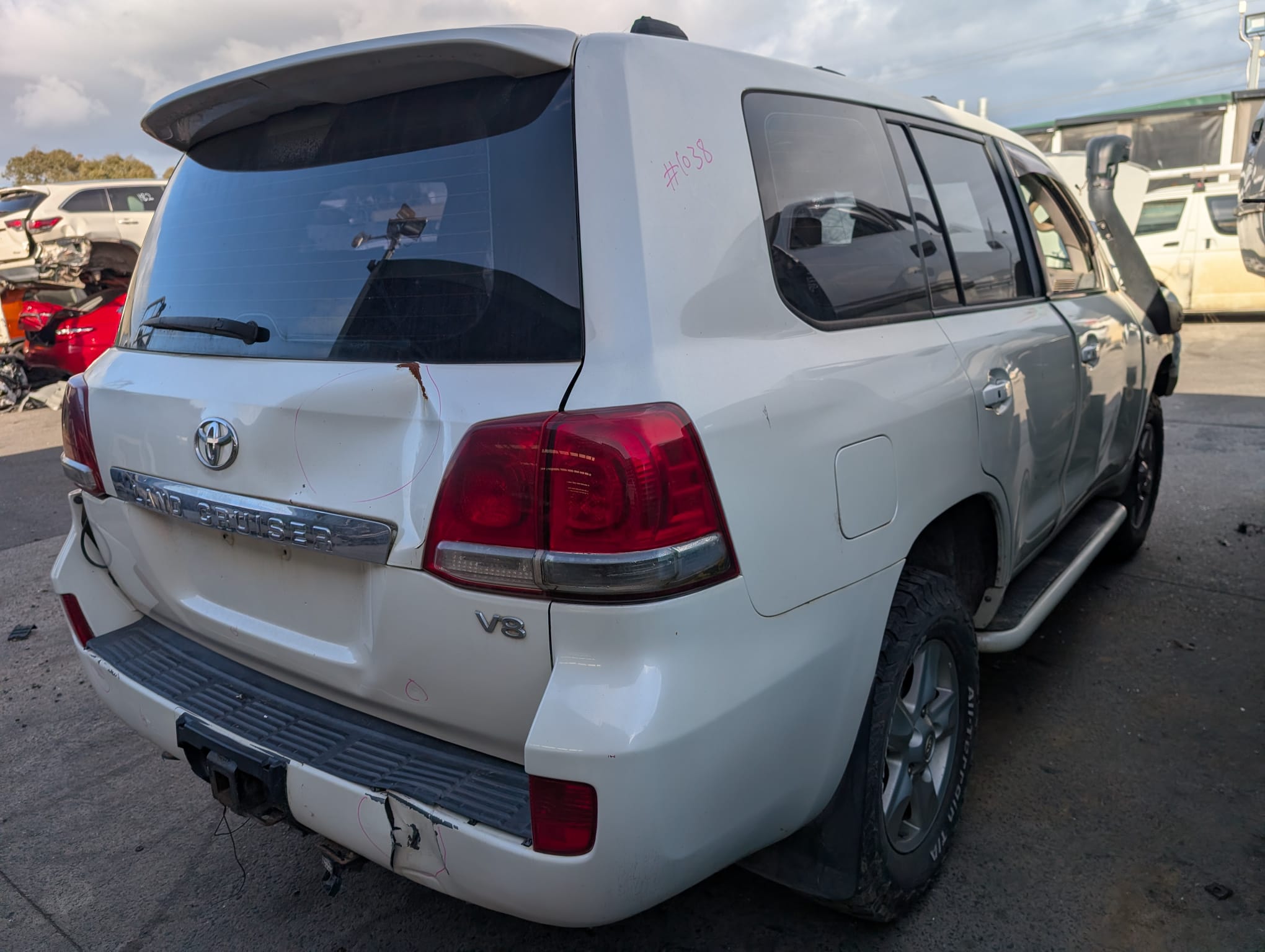 Toyota Landcruiser 2011 200 Series - Image 3
