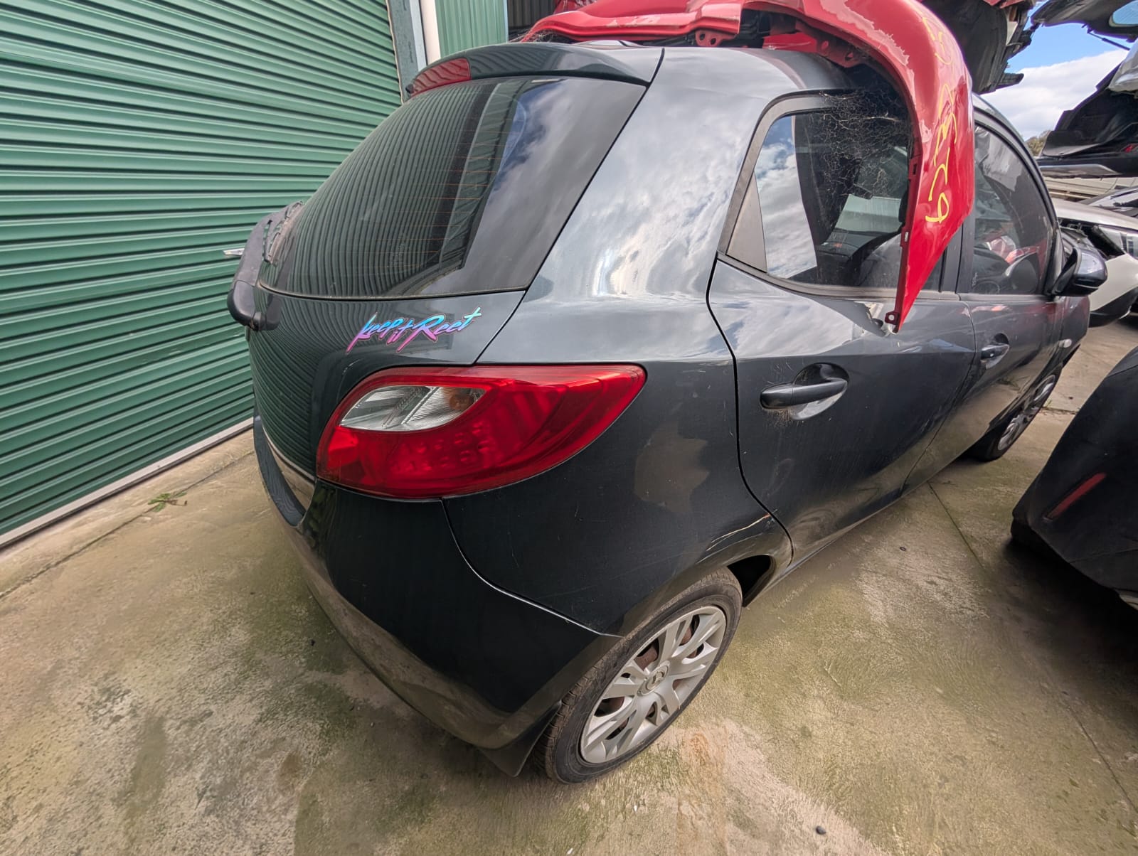 Mazda 2 2011 - Image 4