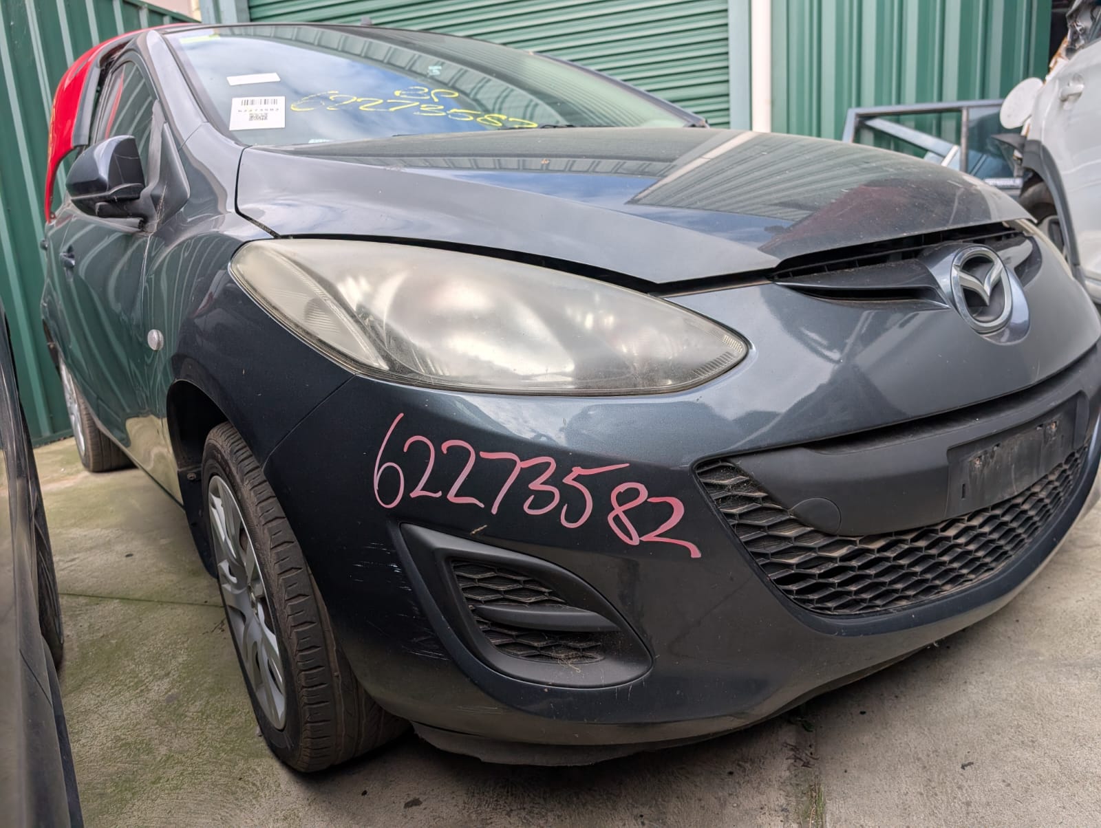 Mazda 2 2011