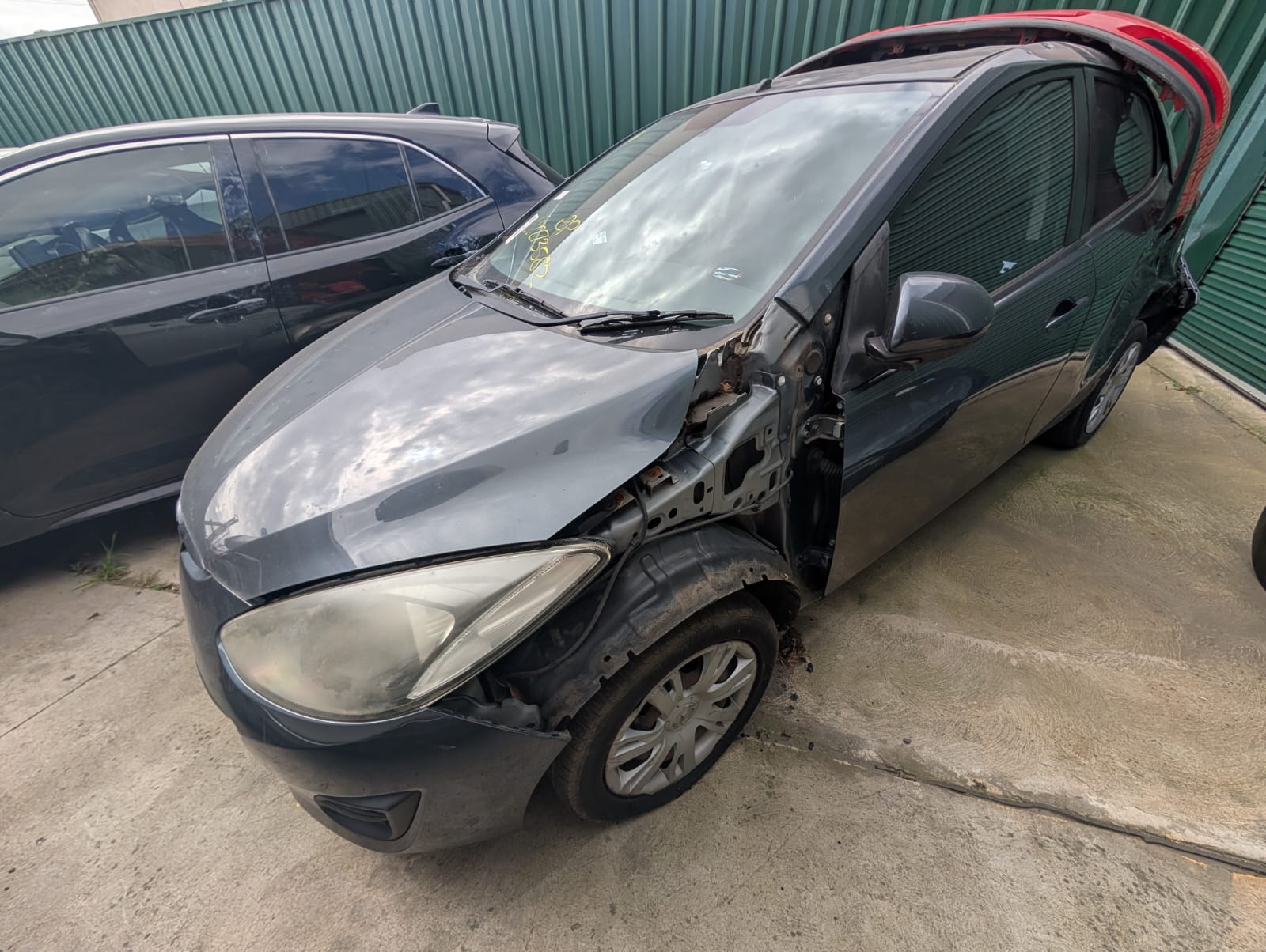 Mazda 2 2011 - Image 3