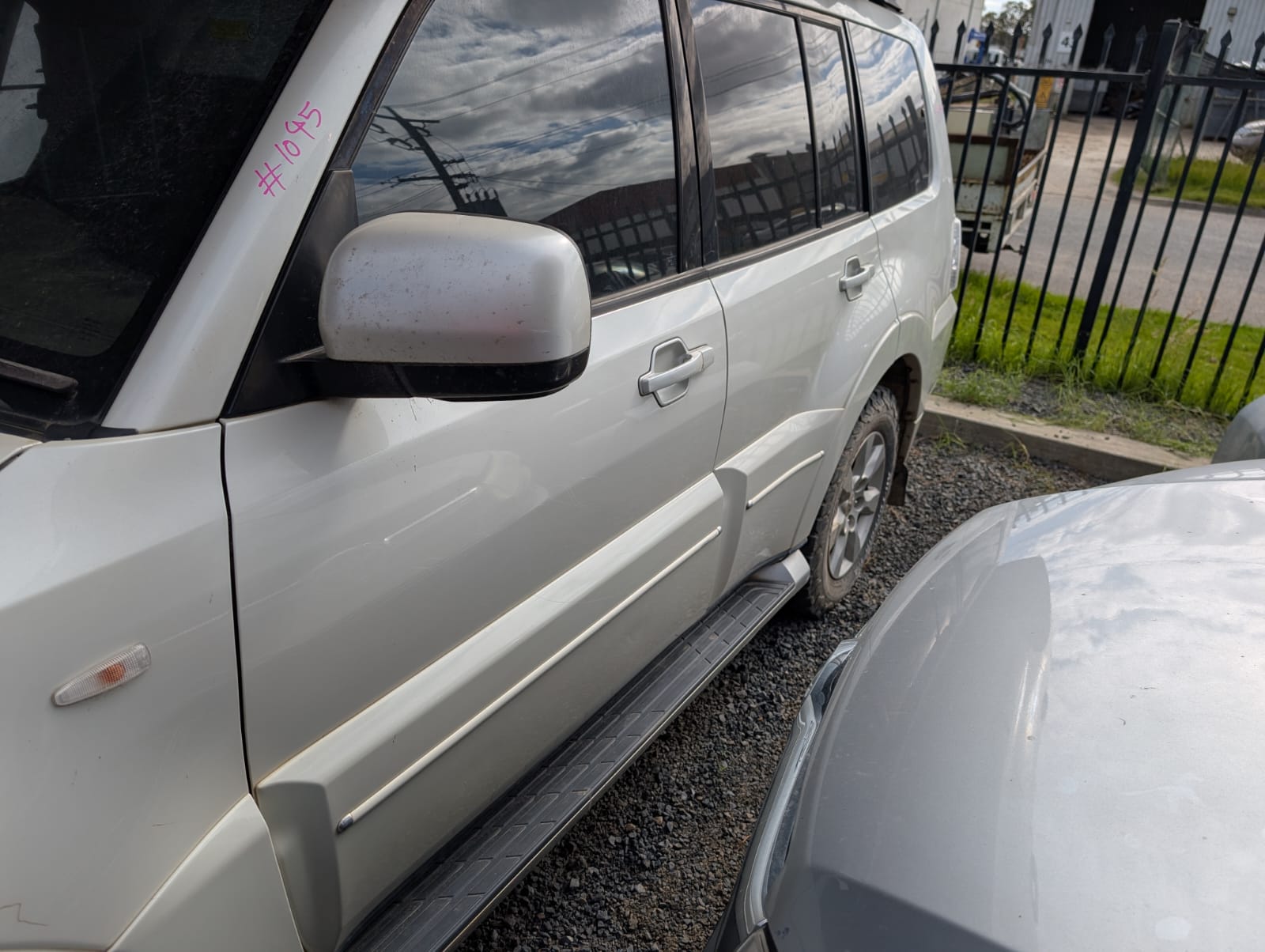 Mitsubishi Pajero 2011 - Image 8