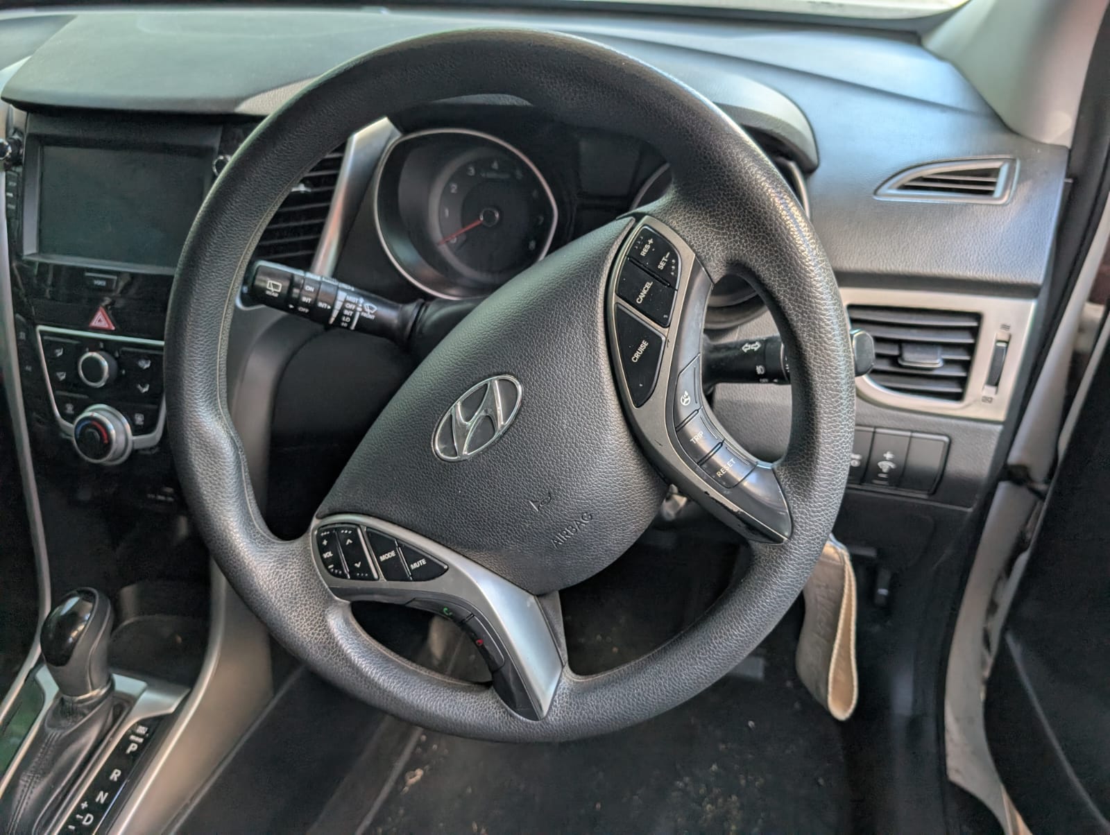 Hyundai i30 2015 - Image 13