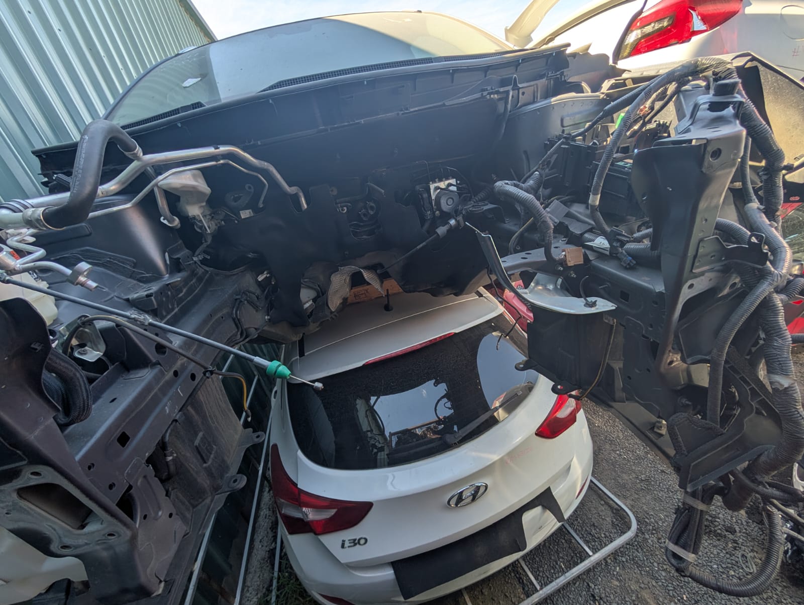 Nissan Qashqai 2015 Ti - Image 8