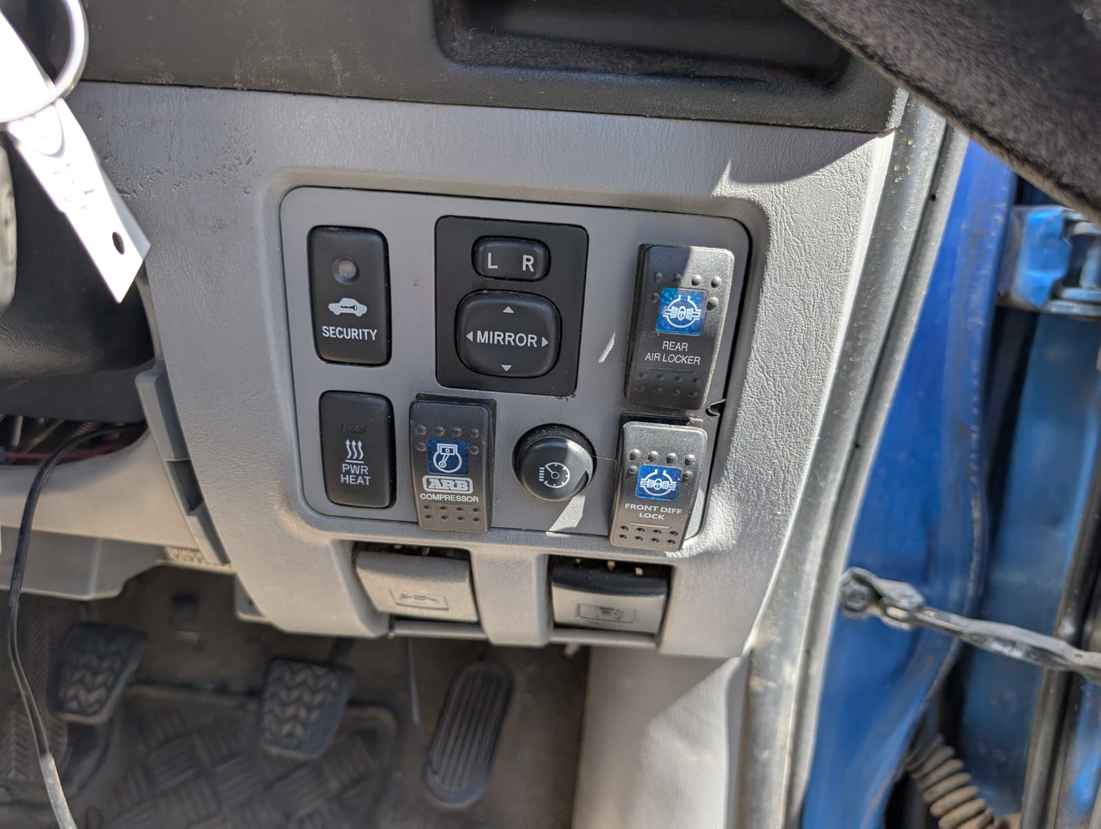 Toyota Hilux 2009 - Image 20